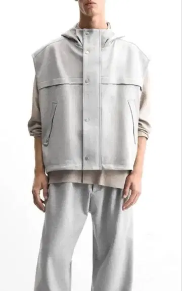 ZARA (자라), 박스핏 후드 부착 베스트