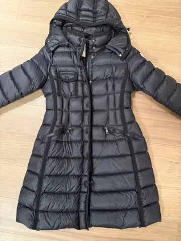 MONCLER 블랙 다운 자켓