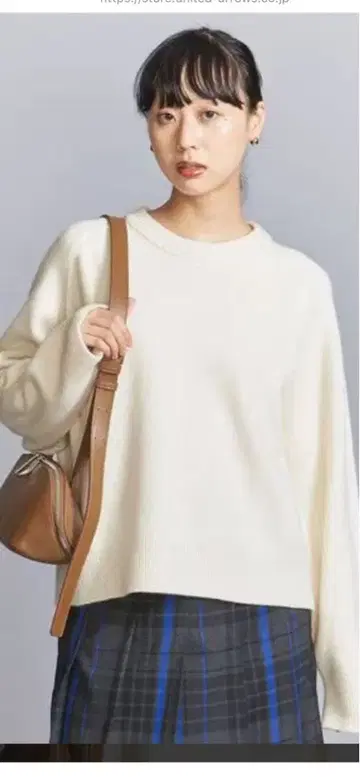 BEAUTY & YOUTH 울 캐시미어 아쿠아 래글런 크루넥 니트