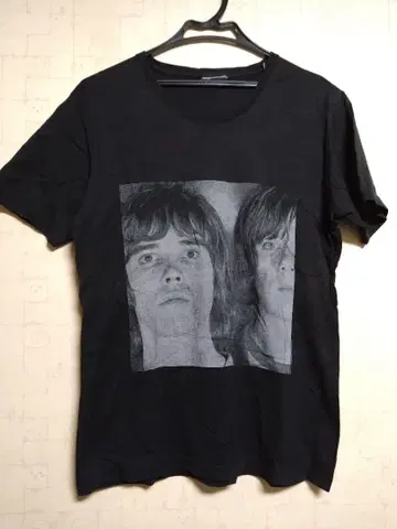 라드 뮤지션 락 T셔츠 X 스톤즈 로즈 데니스 모리스