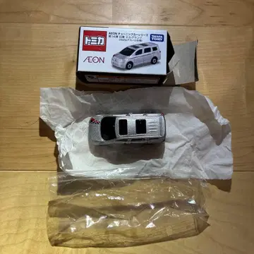 토미카 이온 튜닝카 시리즈 닛산 엘 그랜드