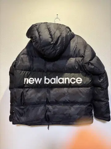 new balance 후드 부착 다운 자켓