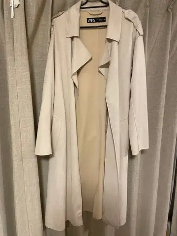 ZARA 베이지 롱 코트 허리 리본 포함