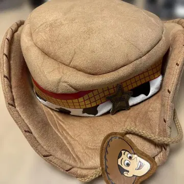 우디 캐릭터 모자