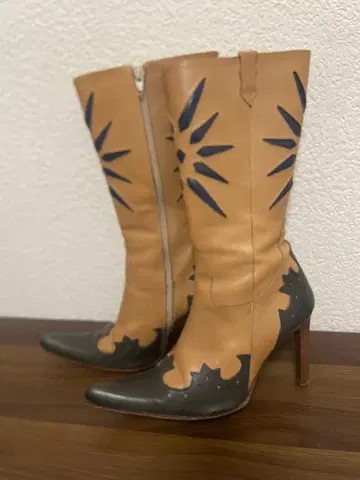 그레이스 콘티넨탈 웨스턴 가죽 부츠 37