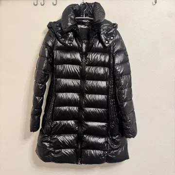 새상품급 정가 14만 타트라스 BABILA 사이즈 2 블랙