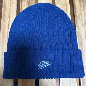 Nike 블루 니트 모자