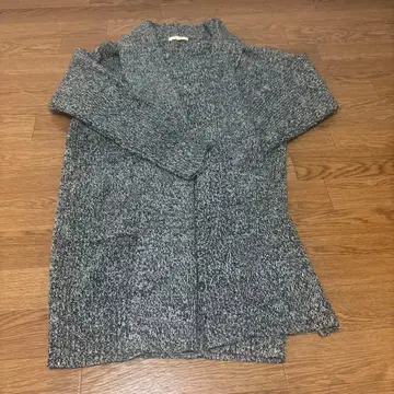 그레이 계열 긴팔 가디건 사이즈 2