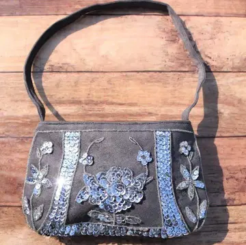 자수 스팽글 장식 숄더백