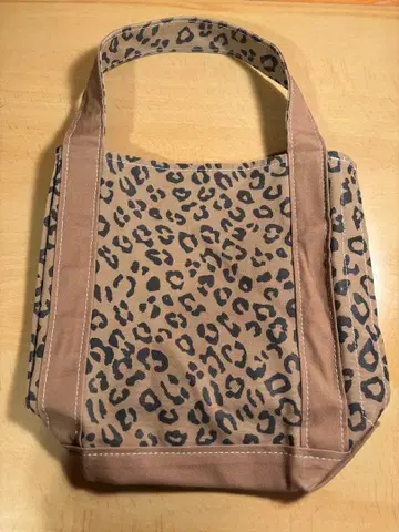TEMBEA 레오파드 무늬 토트백