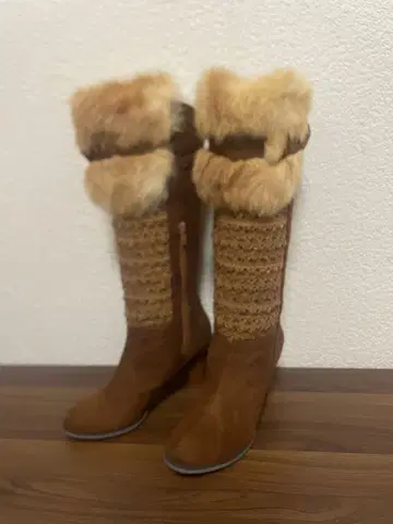 캐서리니 퍼 부츠 23.5cm