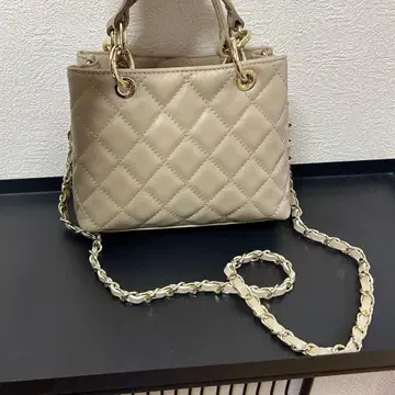 [ AULENTTI ] 퀼팅 체인 숄더백