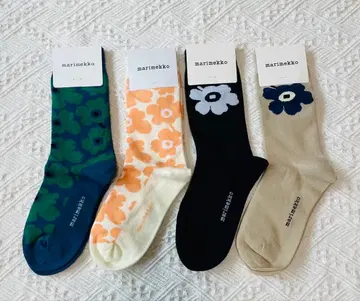 새상품 마리메꼬 양말 4켤레