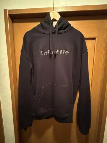 LFYT 블랙 L 사이즈 후드티