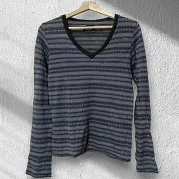 NUMBERNINE 넘버나인 미야시타기 캐시미어 혼방 긴팔 티셔츠