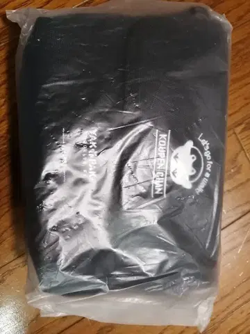 코우펜짱 숄더백 W23.5 x H13.5 x D27cm