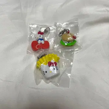 헬로키티 아메리칸 디자인 메지루시 액세서리