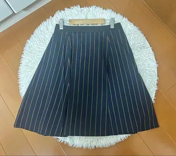 MICHAEL KLEIN 스커트