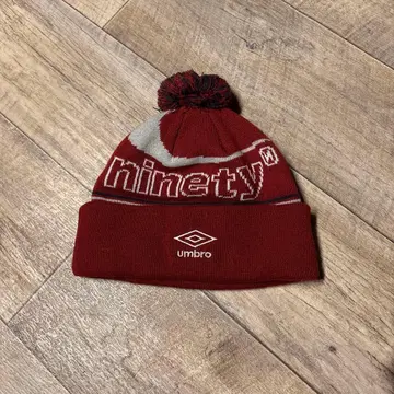 umbro 빨간색 니트 모자 폼폼 포함