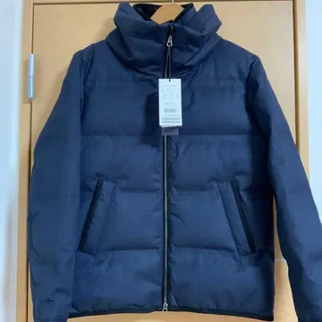 마이크로 블록 체크 볼륨 넥 다운 블루종