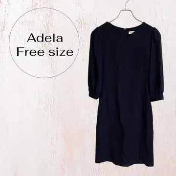 Adela 네이비 7부 소매 원피스 Free size 네이비 소매 레이스