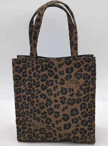새상품급 KRIZIA 크리치아 핸드백 토트 레오파드 무늬