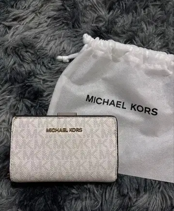 MICHAEL KORS 접이식 지갑 화이트 x 그레이