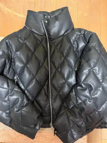 Breath 다운 자켓