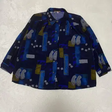 긴팔 패턴 셔츠 블루 넓고 넉넉한 어깨 패드 포함 유일무이