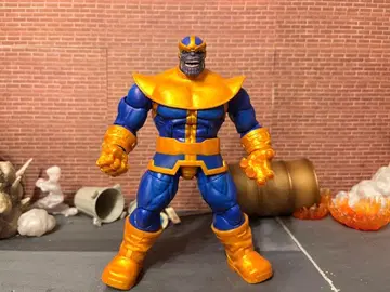 루즈품 마블 레전드 타노스