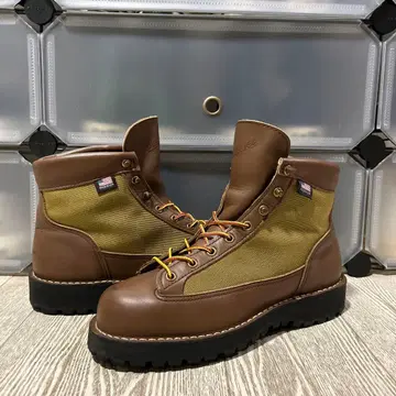 단종 DANNER LIGHT KHAKI 26cm