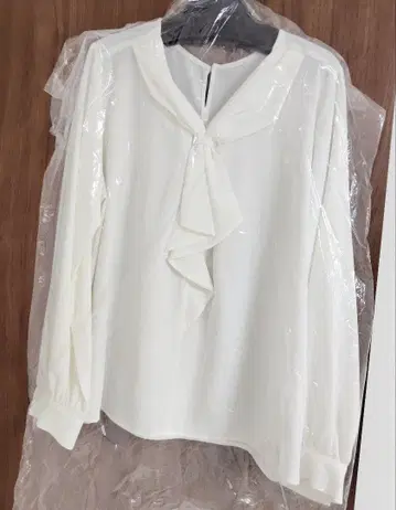 미사용 새상품 index 보타이 긴팔 블라우스