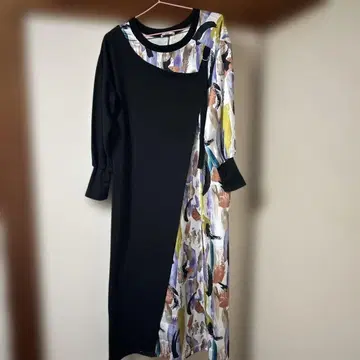 오즈모시스 프린트 절개 원피스