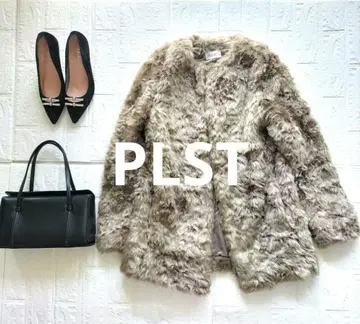 [ PLST ] [ 플라스테 ] 복슬복슬 에코 퍼 보아 자켓 새상품급