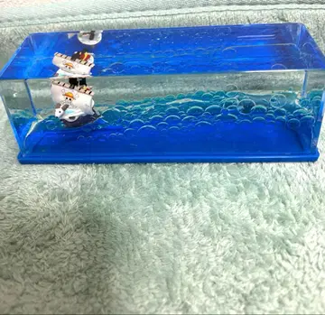 미사용 새상품 원피스 고잉 멜리호 보틀십