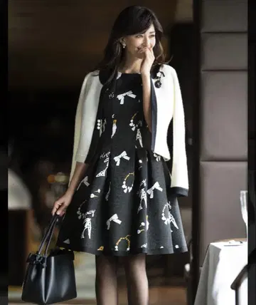 엠즈 그레이시 카탈로그 게재 모티브 프린트 드레스 원피스 38