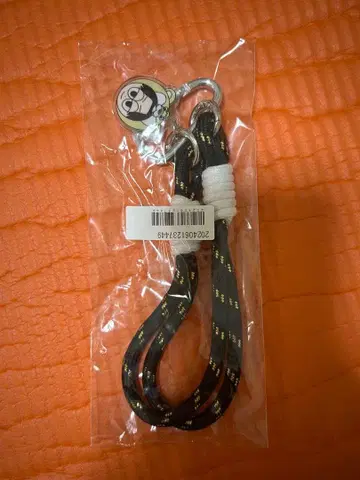 원엔 REI 코드 스트랩