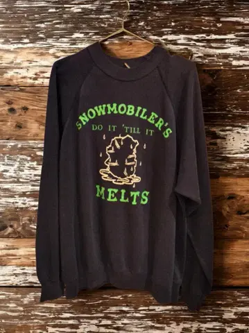 [ 구제 의류 ] 스노우모빌 맨투맨 트레이닝복