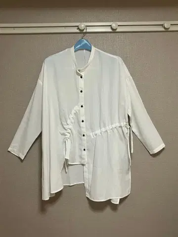 OSMOSIS 로프 긴팔 블라우스