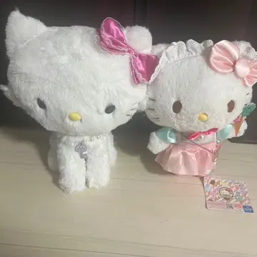 산리오 캐릭터즈 헬로키티, 챠미키티 2종 세트