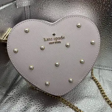 [ 거의 미사용 ] 케이트 스페이드 하트형 숄더백 핑크 펄