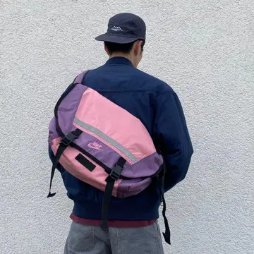 90s Nike messenger bag shoulder bag
