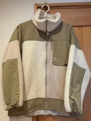 베이지 플리스 자켓