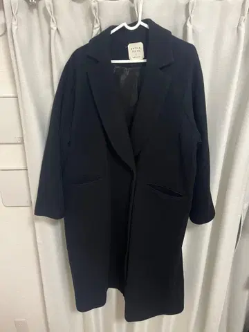 UNITED TOKYO 오버 체스터 코트 블랙 2 사이즈