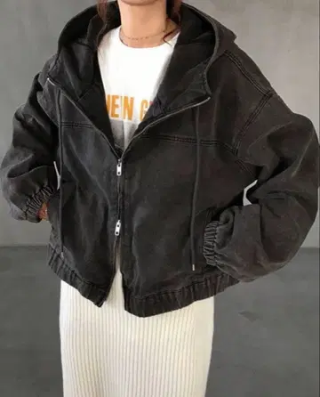 빈티지풍 짧은 기장 더블 데님 집업 후드티 페이드