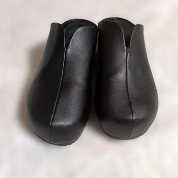 emmi 통굽 사보 샌들 블랙 23.5