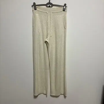 유니클로 워셔블 니트 리브 팬츠