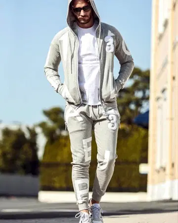 1PIU1UGUALE3 RELAX 우노피우노우과레토레 셋업