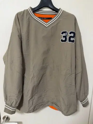 NIKO AND - 베이지 V넥 자켓 L 사이즈