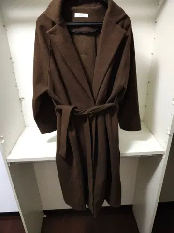 브라운 롱 코트 벨트 포함